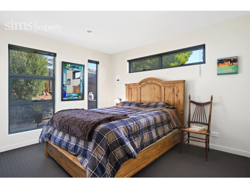 2/77 Bain Terrace, Trevallyn TAS 7250