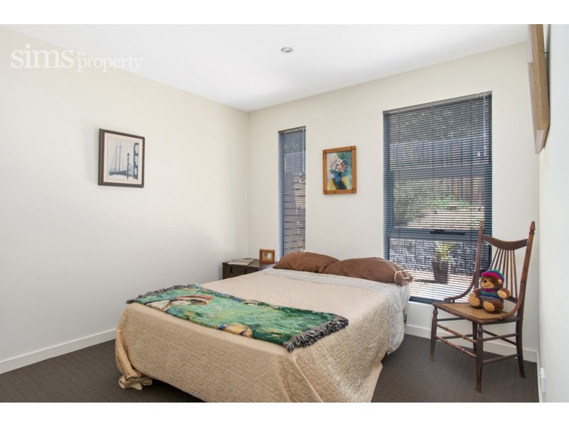 2/77 Bain Terrace, Trevallyn TAS 7250