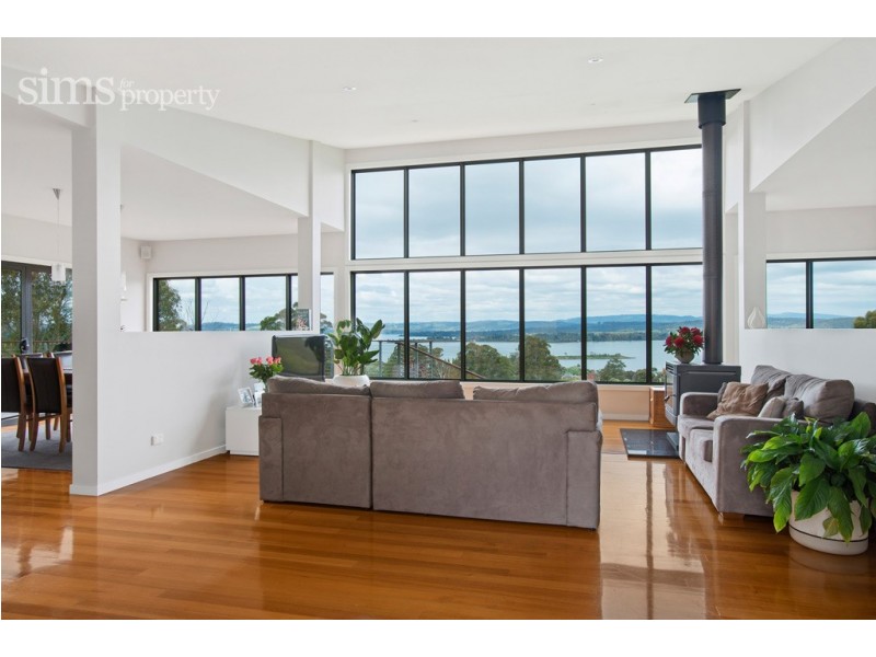 17 Brownrigg Street, Hillwood TAS 7252