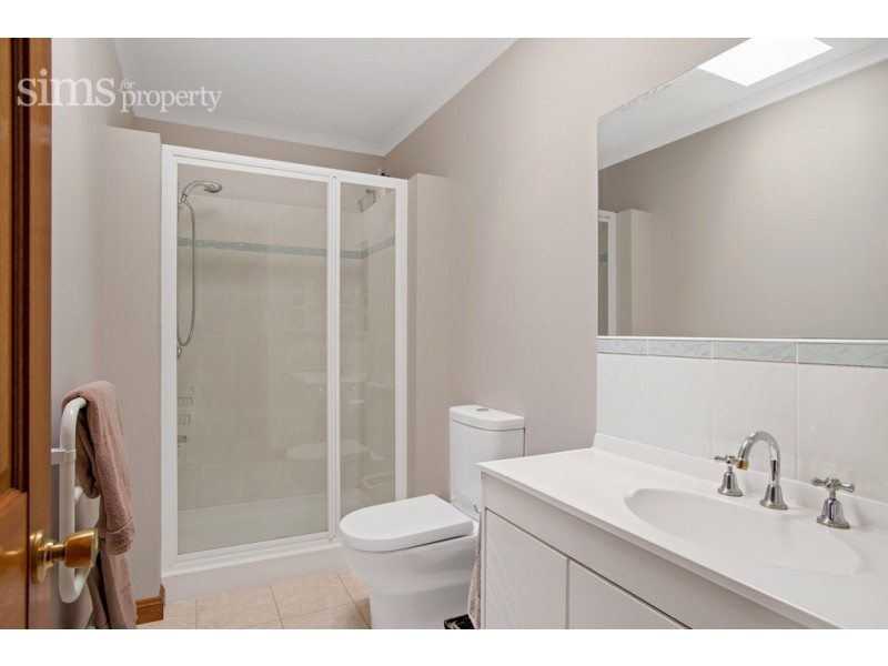 7 Penwood Close, Norwood TAS 7250