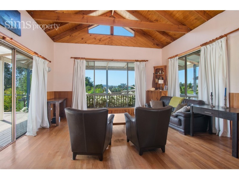 82 Lalla Road, Lilydale TAS 7268
