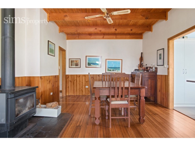 82 Lalla Road, Lilydale TAS 7268