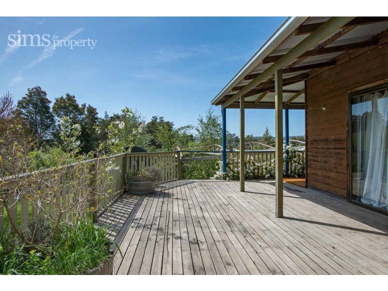 82 Lalla Road, Lilydale TAS 7268