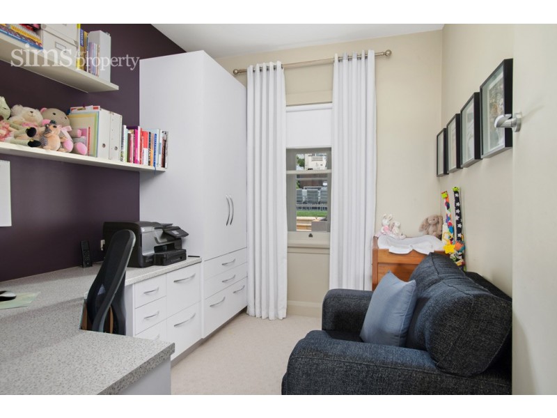 2 Leslie Place, South Launceston TAS 7249