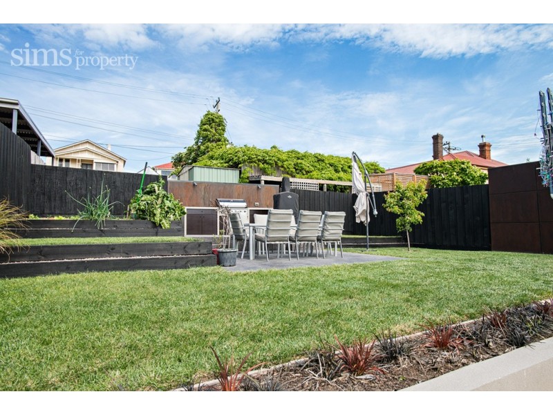 2 Leslie Place, South Launceston TAS 7249