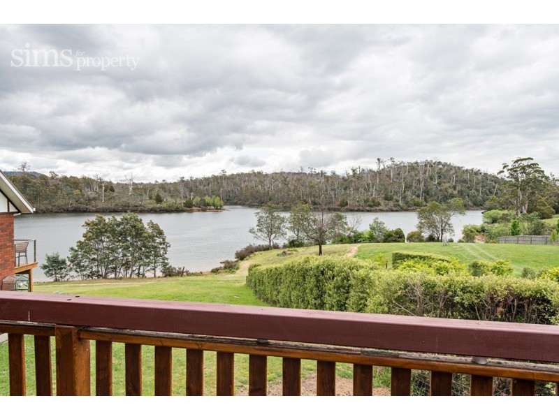 2/33 Bayview Drive, Blackstone Heights TAS 7250