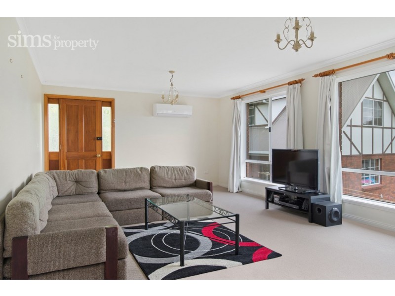 2/33 Bayview Drive, Blackstone Heights TAS 7250