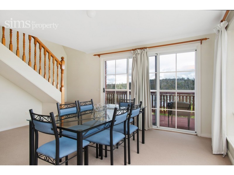 2/33 Bayview Drive, Blackstone Heights TAS 7250