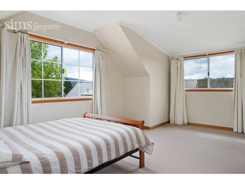 2/33 Bayview Drive, Blackstone Heights TAS 7250