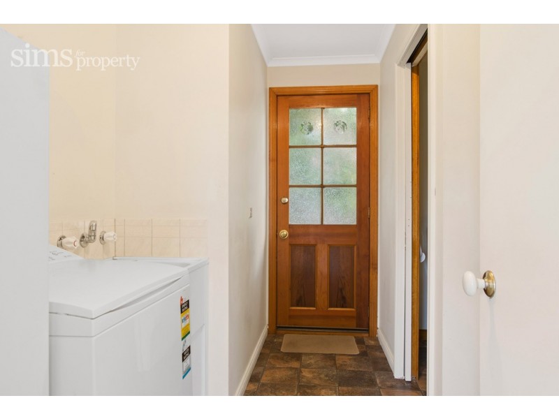 2/33 Bayview Drive, Blackstone Heights TAS 7250