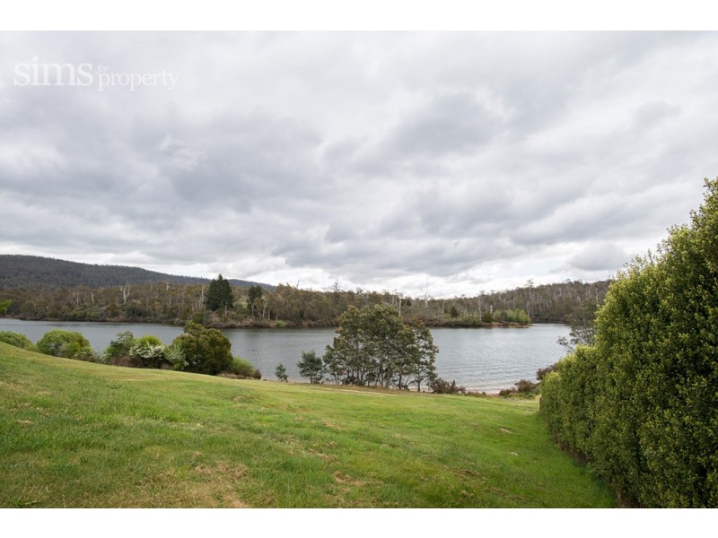 2/33 Bayview Drive, Blackstone Heights TAS 7250