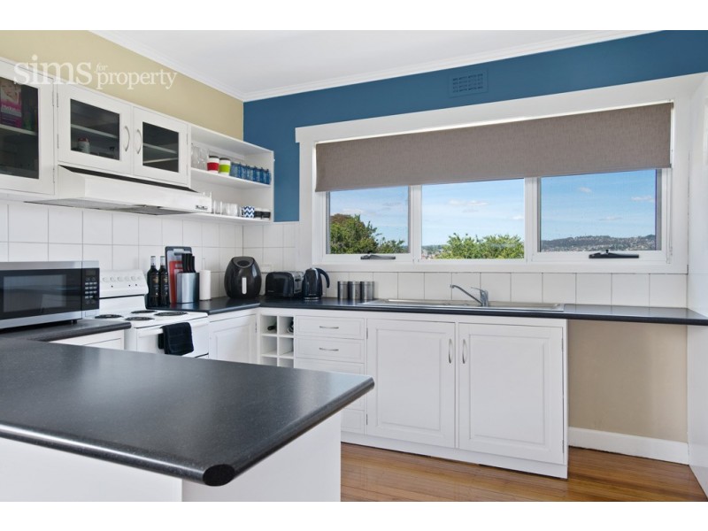 6 Betsy Street, Mowbray TAS 7248