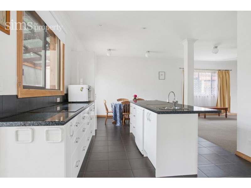 21 Ryton Street, Kings Meadows TAS 7249