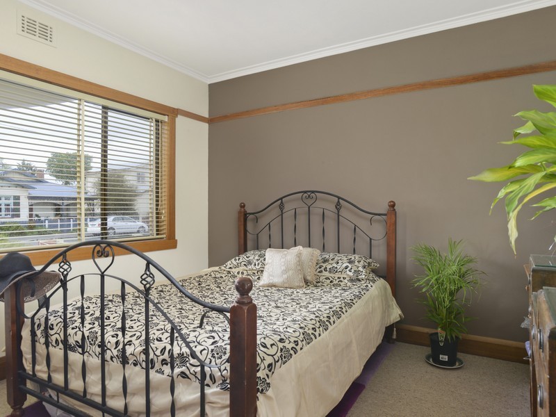 23 Howard Street, Invermay TAS 7248