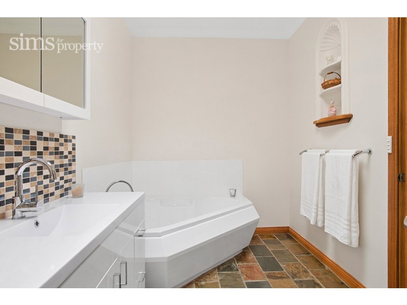 113 Blackstone Road, Blackstone Heights TAS 7250