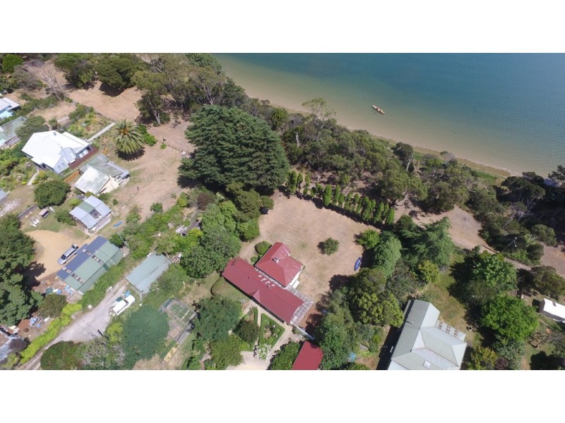167 Paper Beach Road, Swan Point TAS 7275