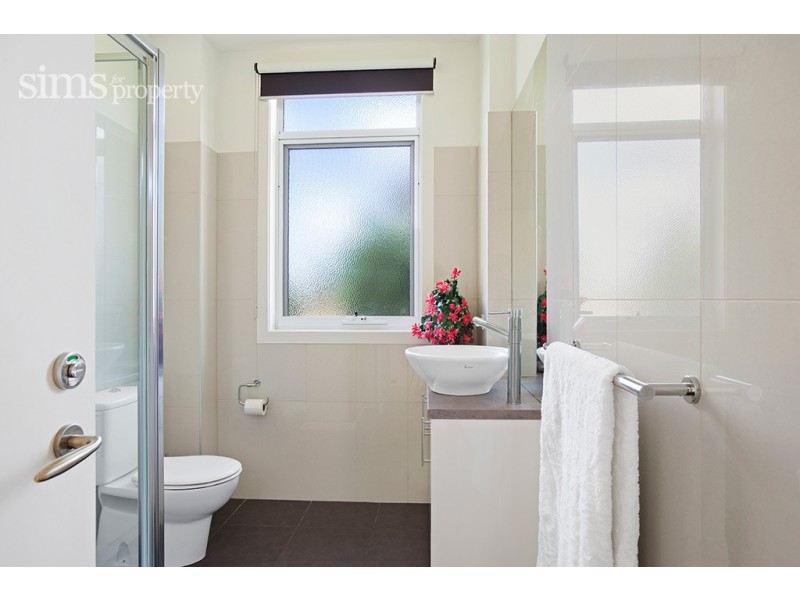 Unit 1 48 Floreat Crescent, Trevallyn TAS 7250