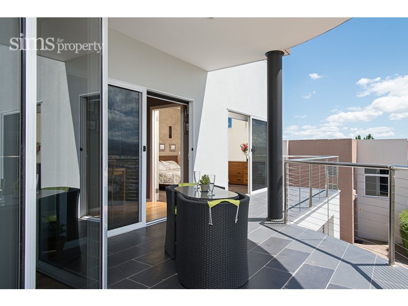 Unit 1 48 Floreat Crescent, Trevallyn TAS 7250