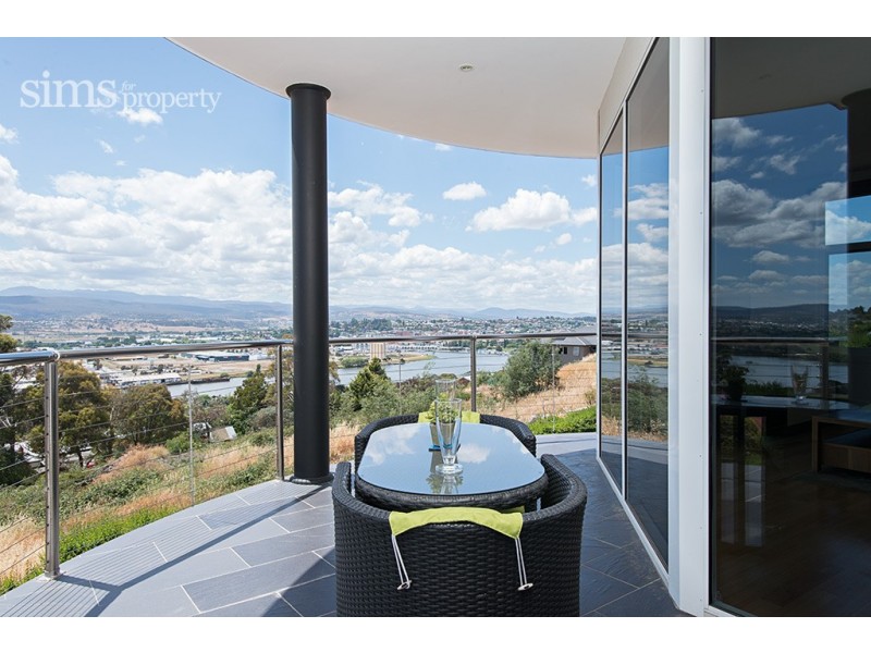 Unit 1 48 Floreat Crescent, Trevallyn TAS 7250