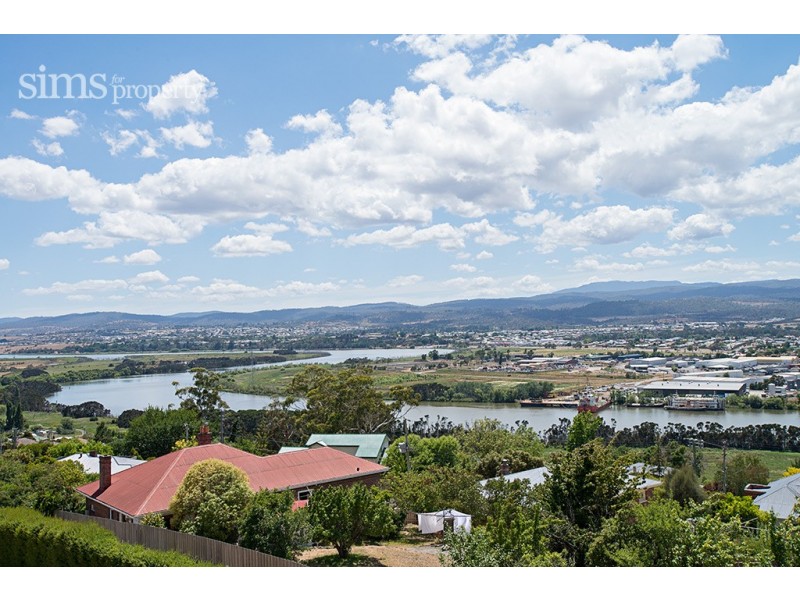 Unit 1 48 Floreat Crescent, Trevallyn TAS 7250