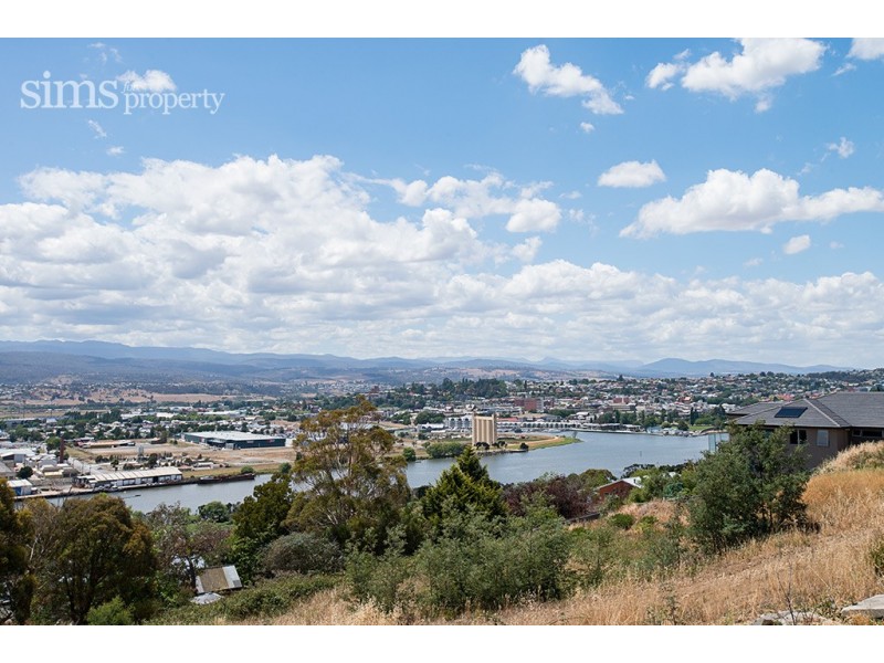 Unit 1 48 Floreat Crescent, Trevallyn TAS 7250