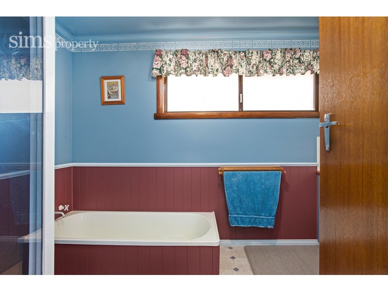 34 Anderson Road, Trevallyn TAS 7250