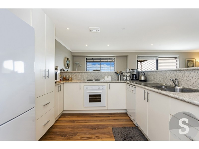 65 Beach Crescent, Greens Beach TAS 7270