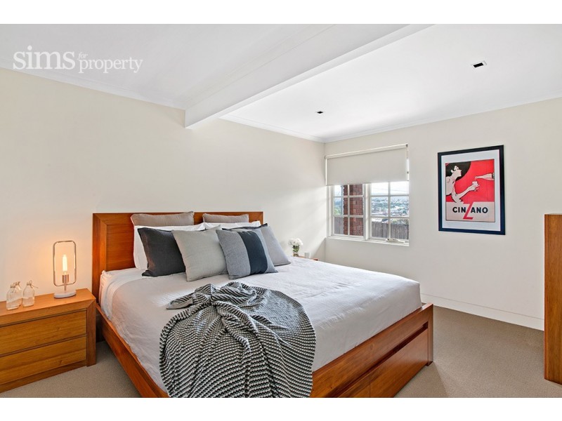 4/4 White Street, West Launceston TAS 7250