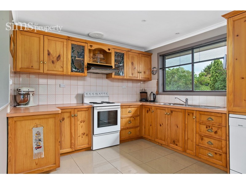 11 Matthew Place, West Launceston TAS 7250