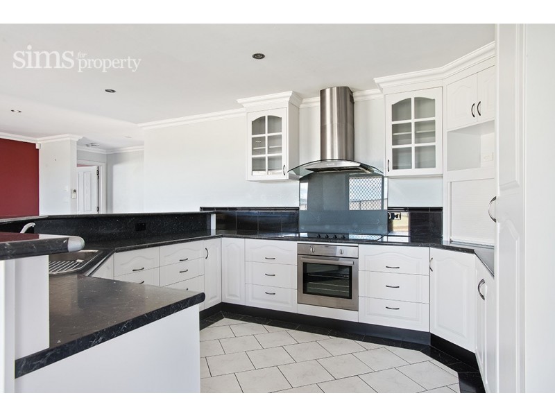 105 Mount Stuart Drive, Newnham TAS 7248