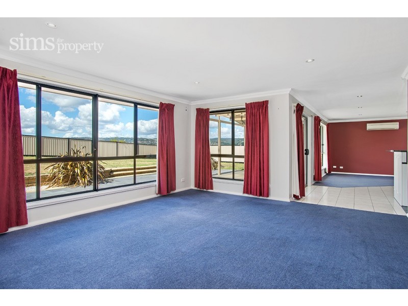 105 Mount Stuart Drive, Newnham TAS 7248