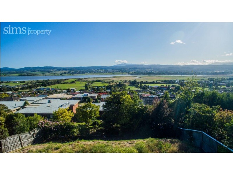 28 Allison Avenue, Riverside TAS 7250