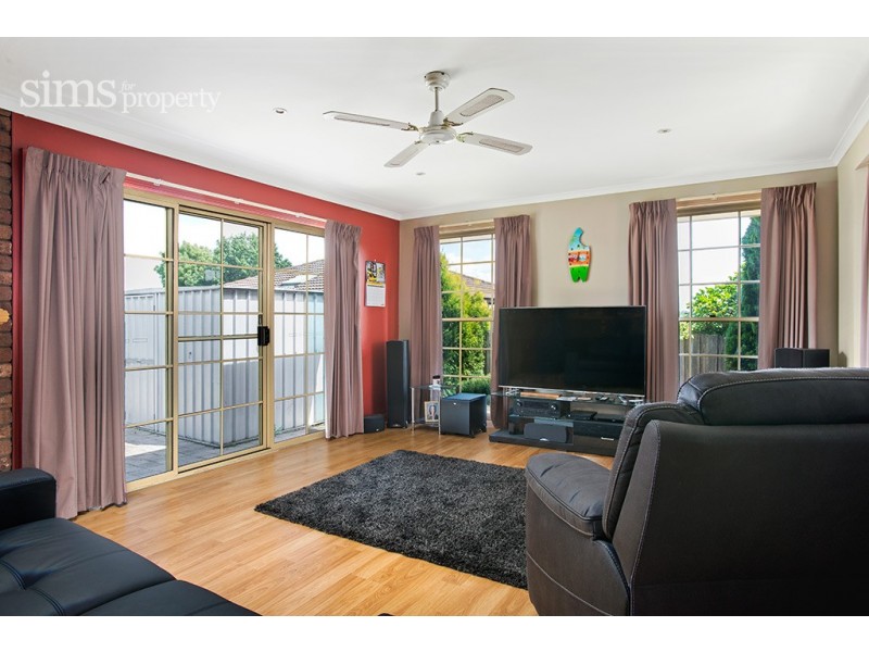 43 Rothesay Close, Newnham TAS 7248