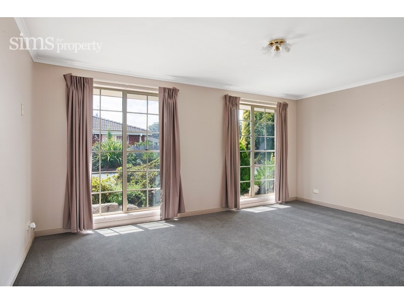 43 Rothesay Close, Newnham TAS 7248