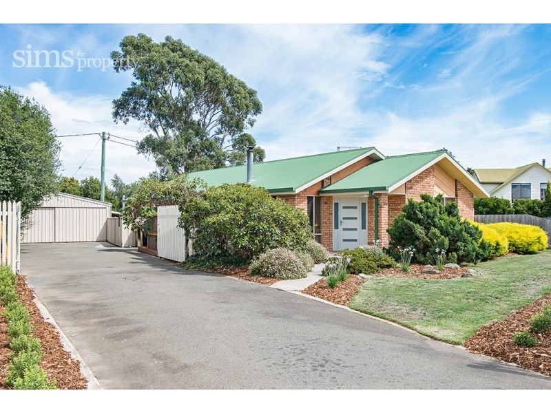 1 Honeysuckle Grove, Evandale TAS 7212