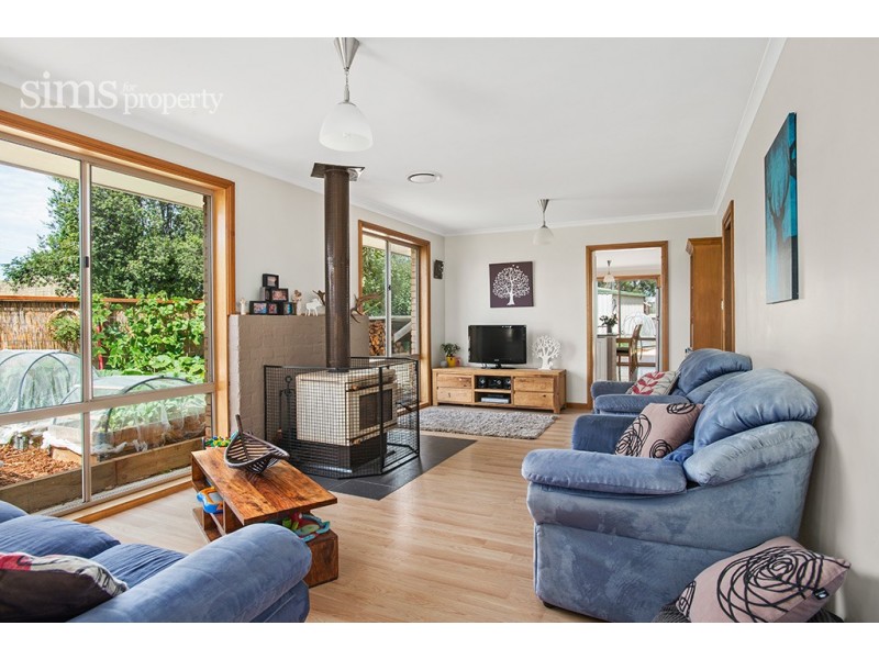 1 Honeysuckle Grove, Evandale TAS 7212