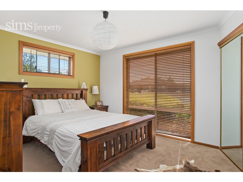1 Honeysuckle Grove, Evandale TAS 7212