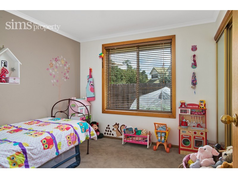 1 Honeysuckle Grove, Evandale TAS 7212