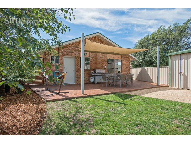 1 Honeysuckle Grove, Evandale TAS 7212