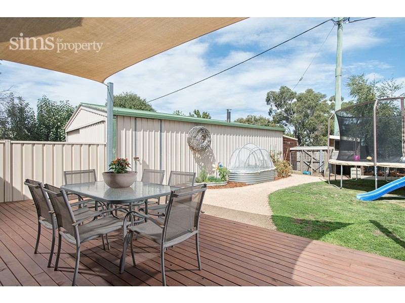 1 Honeysuckle Grove, Evandale TAS 7212