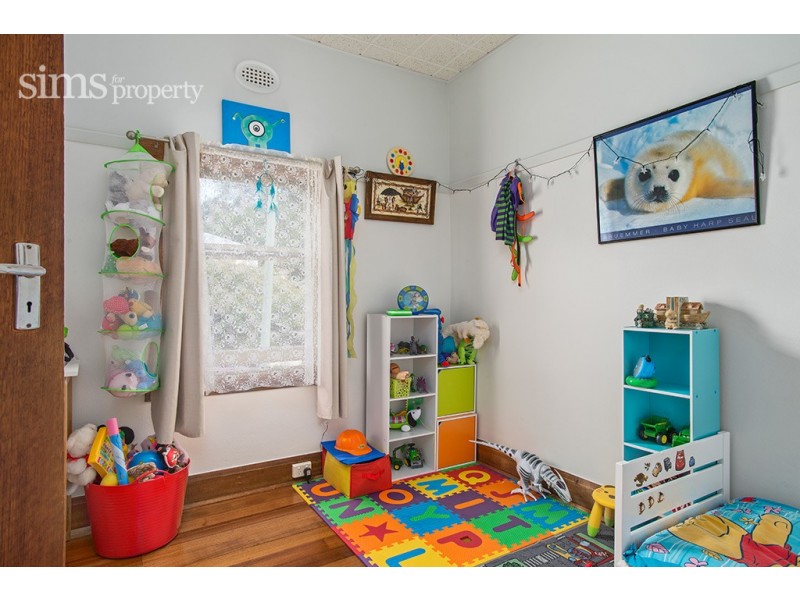 16A Connaught Crescent, West Launceston TAS 7250
