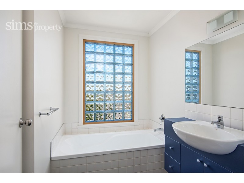 15 Amanda Court, West Launceston TAS 7250