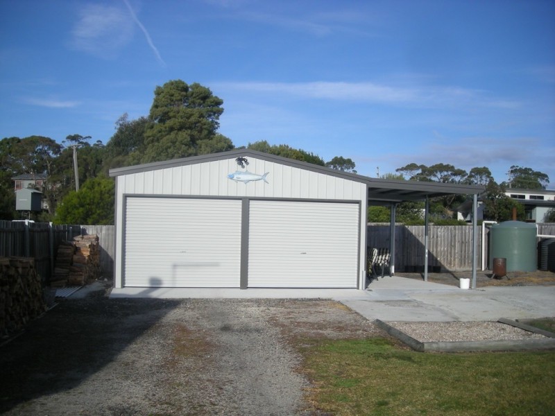 9 Reserve Street, Binalong Bay TAS 7216
