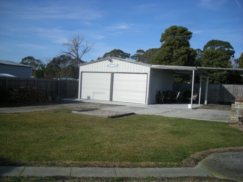 9 Reserve Street, Binalong Bay TAS 7216