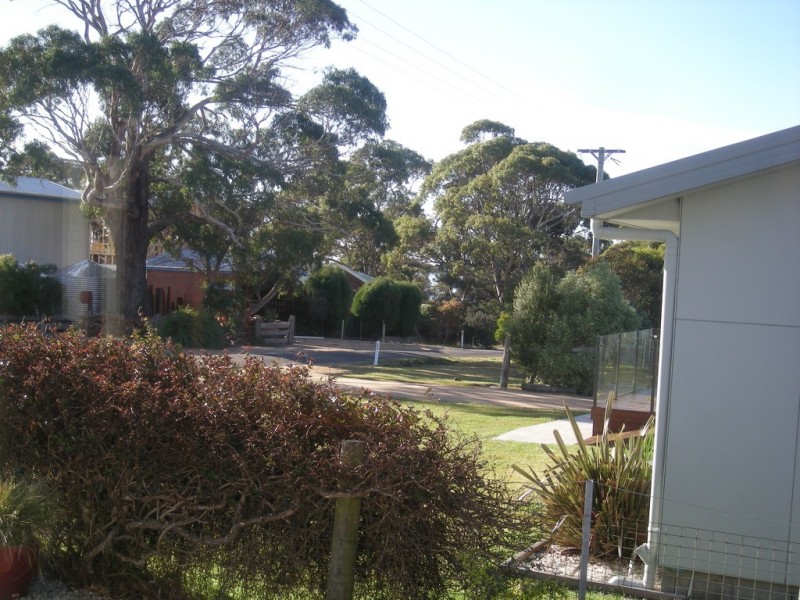 9 Reserve Street, Binalong Bay TAS 7216