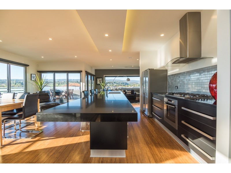 38 College Street, Newstead TAS 7250