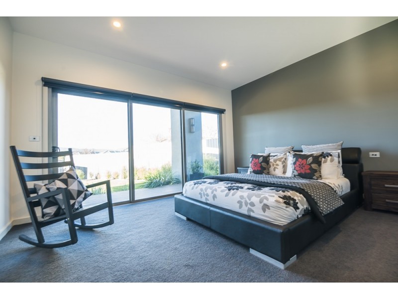 38 College Street, Newstead TAS 7250