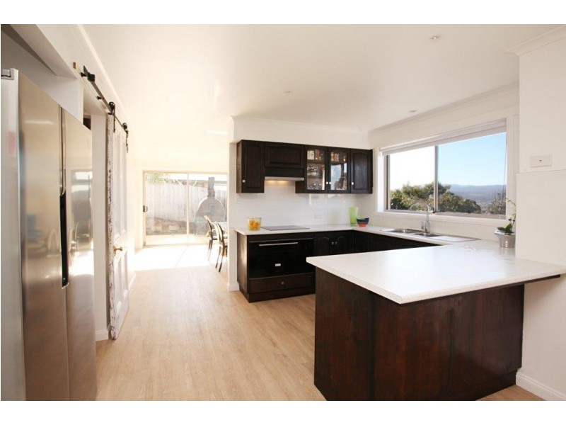 2/25 Floreat Crescent, Trevallyn TAS 7250