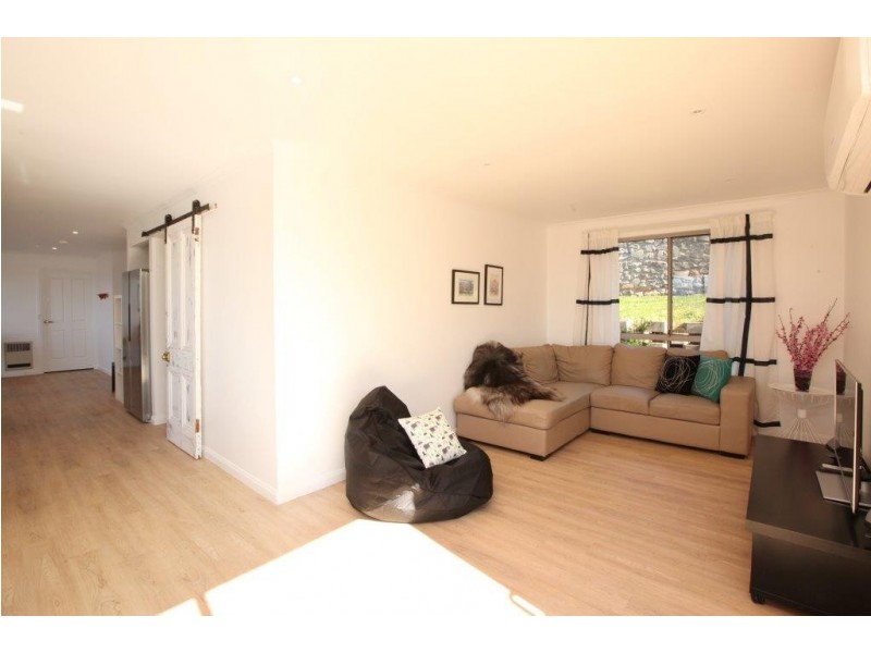 2/25 Floreat Crescent, Trevallyn TAS 7250