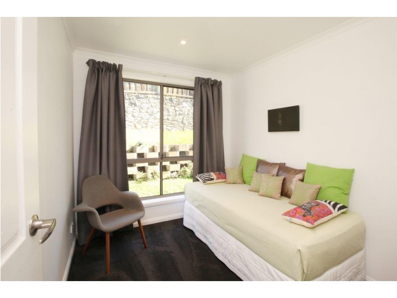 2/25 Floreat Crescent, Trevallyn TAS 7250
